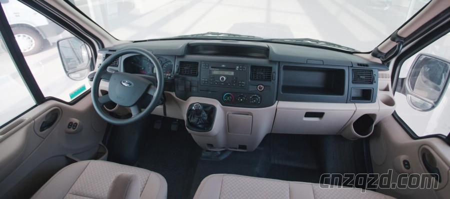 江铃福特新世代V348救护车