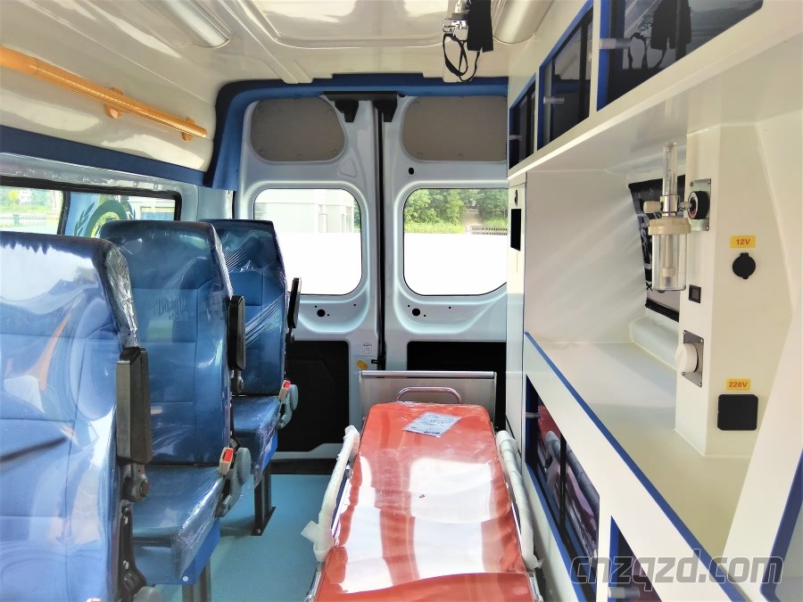 江铃福特新世代V348救护车