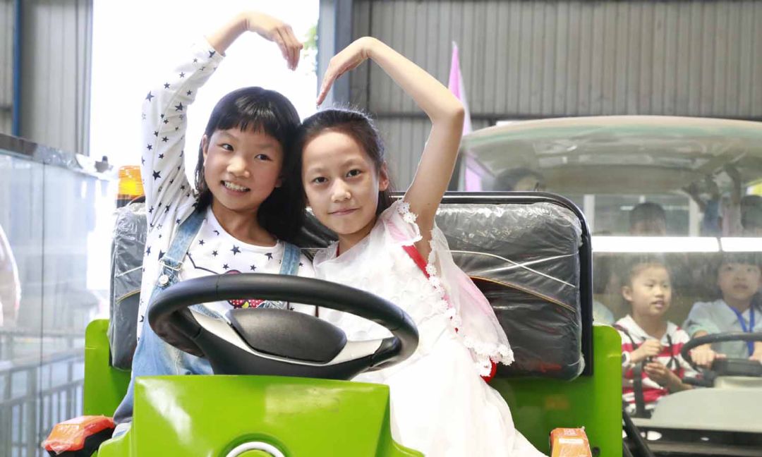 庆祝儿童节，程力举办青少年儿童小记者团“爱生活爱专汽”汽车文化体验活动