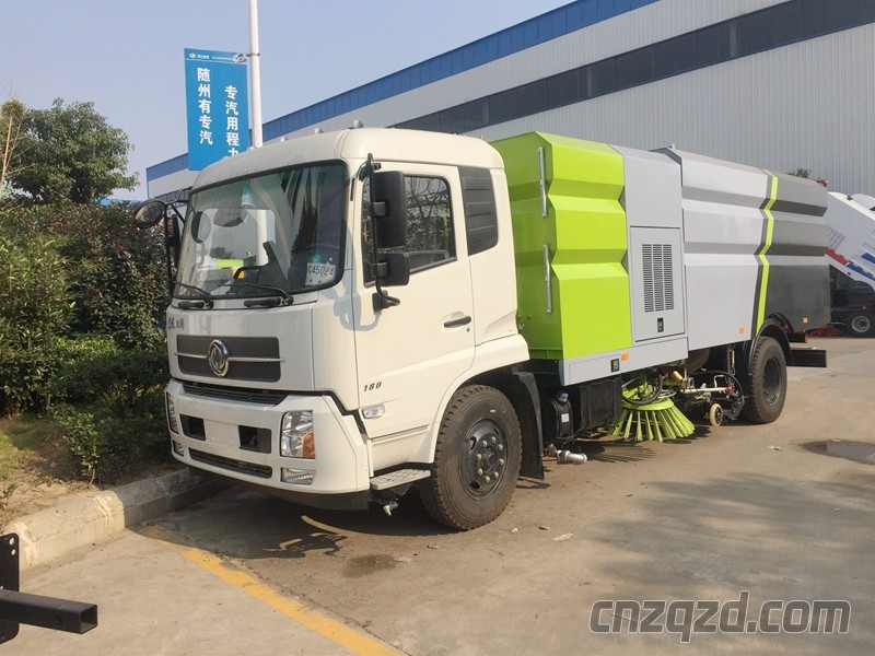 湖北程力汽车全系东风环卫扫路车