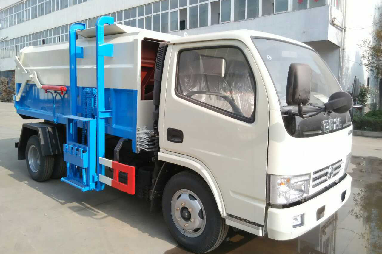 程力公司餐厨垃圾车现货两台 预购从速