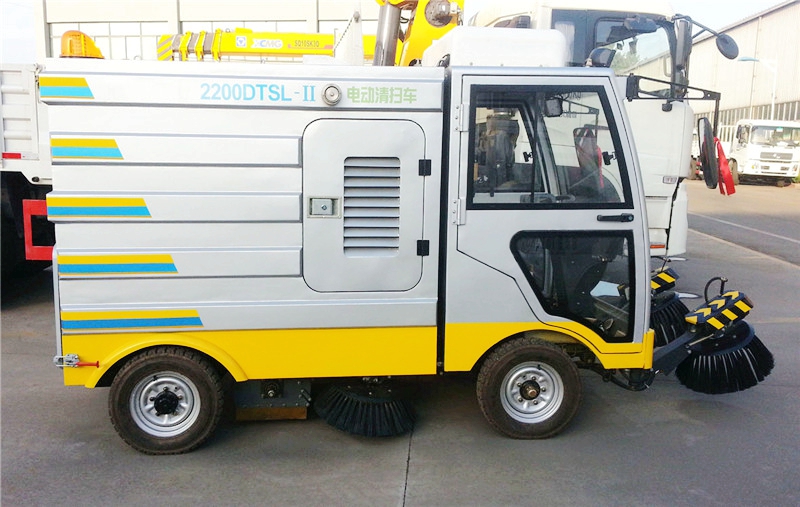 小型电动扫地车 环卫工操作简单 清扫道路无风险
