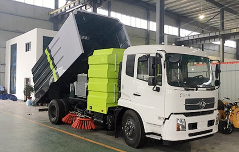 城乡公路清扫车厂家直销 各种垃圾清扫车图片