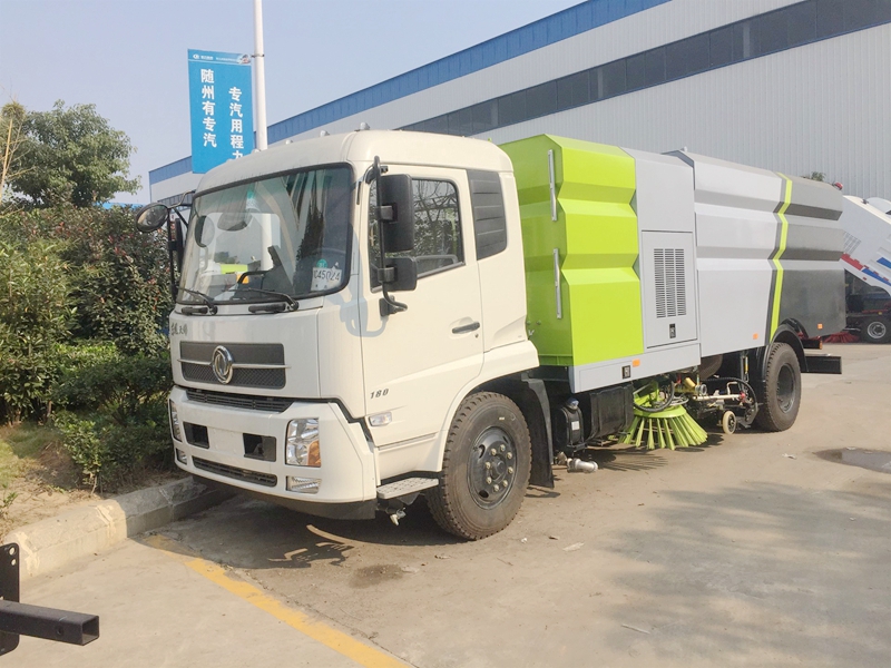 程力公司多功能街道灰尘道路清扫车