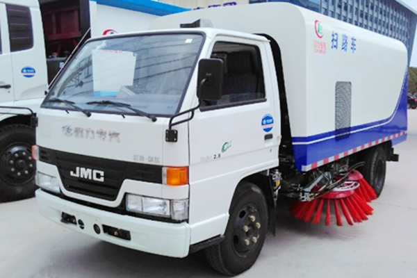 发动机大修或保修更新活塞时应该注意哪些问题？