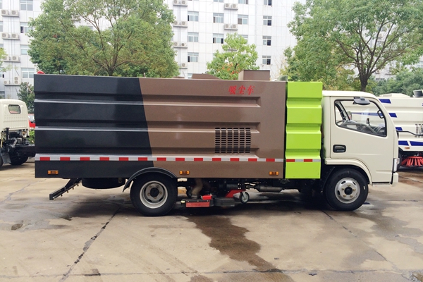 干湿两用吸尘车的操作使用说明书