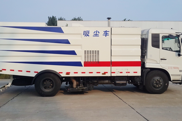 程力为您推荐冬季路面不洒水作业的吸尘车