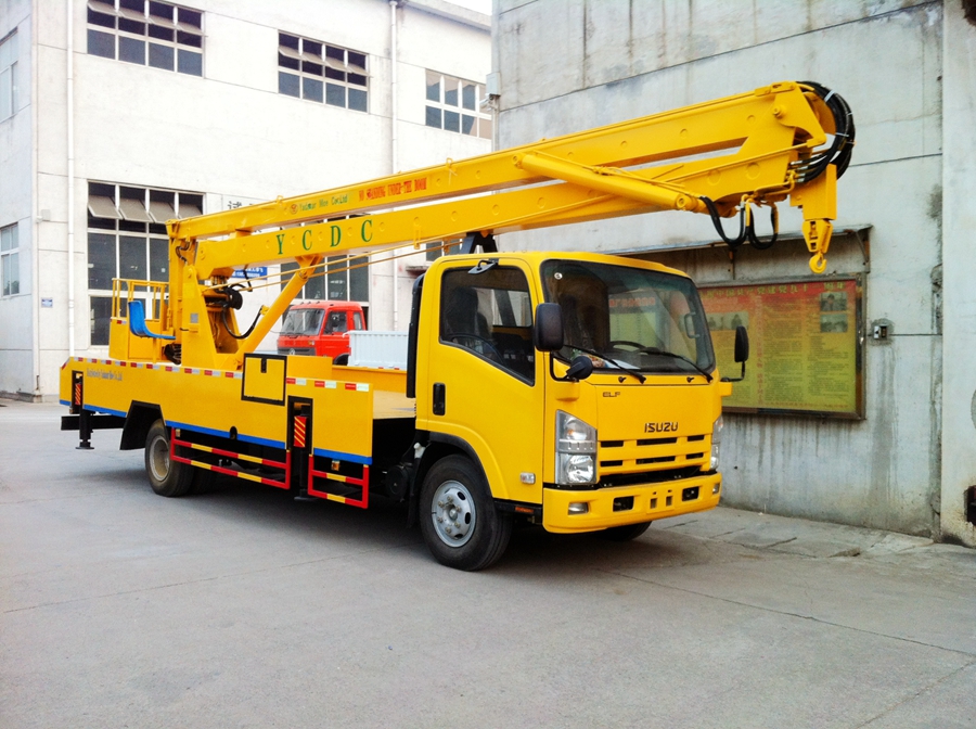 湖北程力曲臂式高空作业平台车多种样式可选