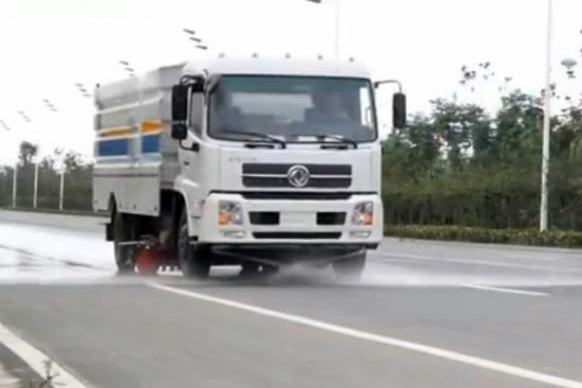 洗扫车的洒水车功能和洗扫功能是一个概念吗