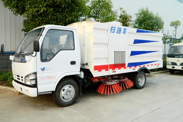 环卫扫路车车主较关心的几个问题