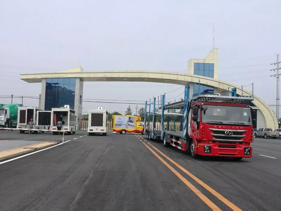 程力专汽上半年累积完成产值近20亿元 达到了全年任务过半的 略目标