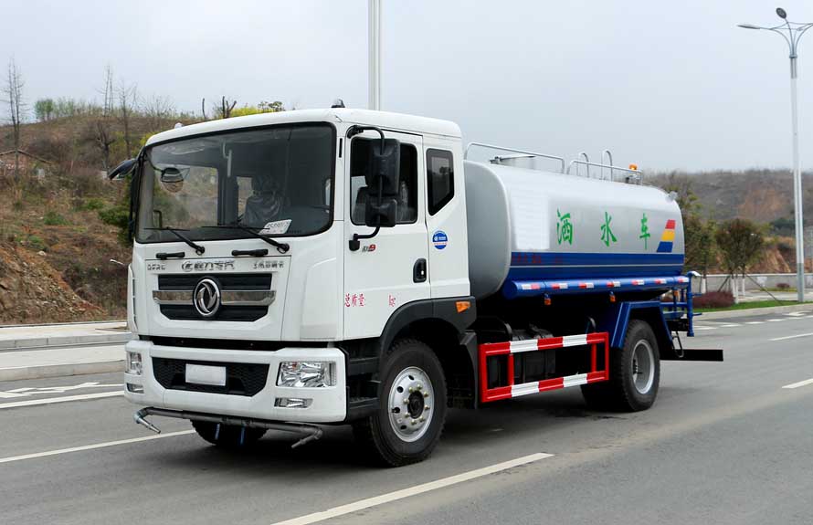 对于选择困难症 怎样才能选到满意的容积为12立方洒水车