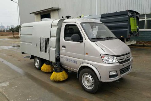 使用程力清扫车,保养在**,健康长久