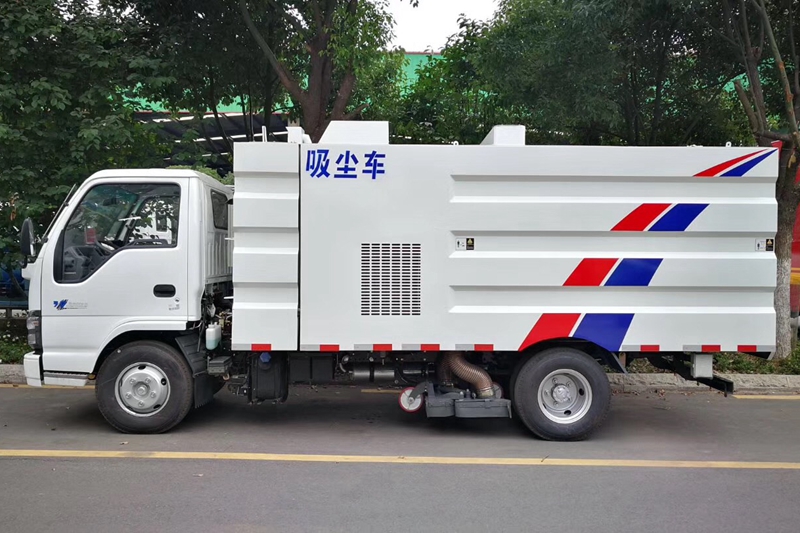 扫路车“升级版”——纯吸式扫路车
