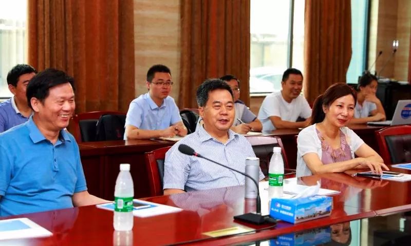 华菱星马集团刘汉如董事长莅临程力汽车集团商务考察暨洽谈 略合作项目