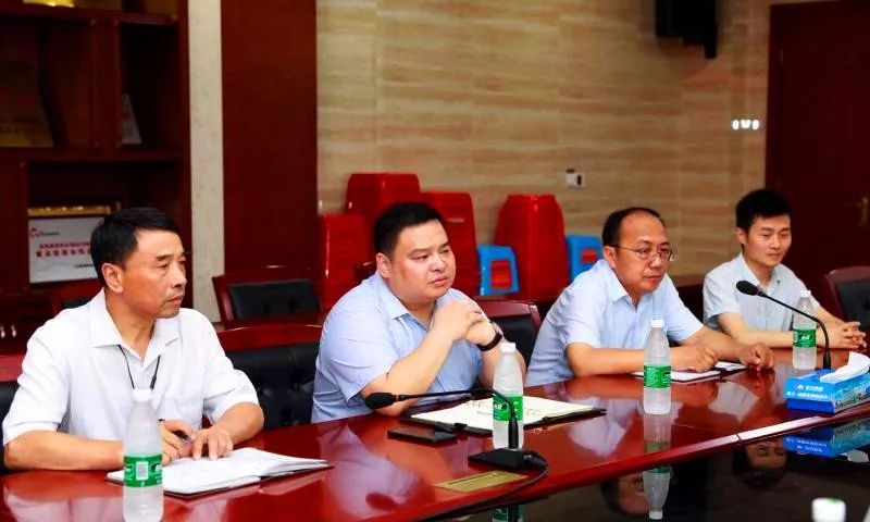 华菱星马集团刘汉如董事长莅临程力汽车集团商务考察暨洽谈 略合作项目