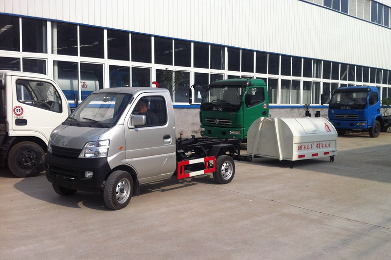 湖北程力拉臂式垃圾车的简介及性能特点