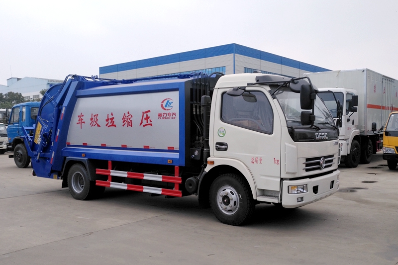 后装式压缩垃圾车部件组成及结构细节图