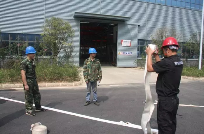 程力重工开展消防实 演习-预防火灾、消除安全隐患