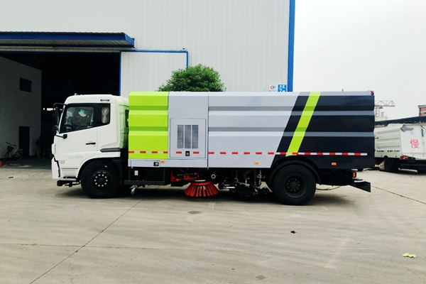 东风天锦洗扫车与东风天锦清扫车的区别