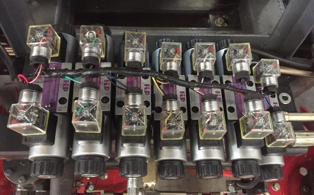 东风小多利卡扫地车的9大优势特点