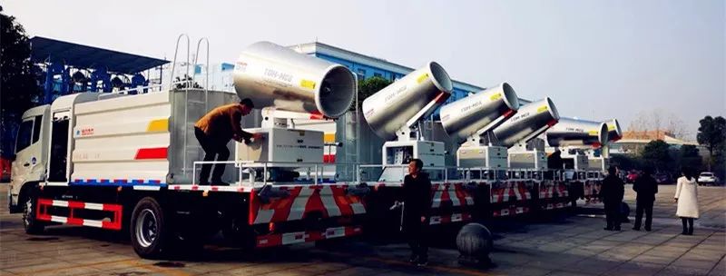 程力一体化液压多用途智能抑尘车受到市场热捧