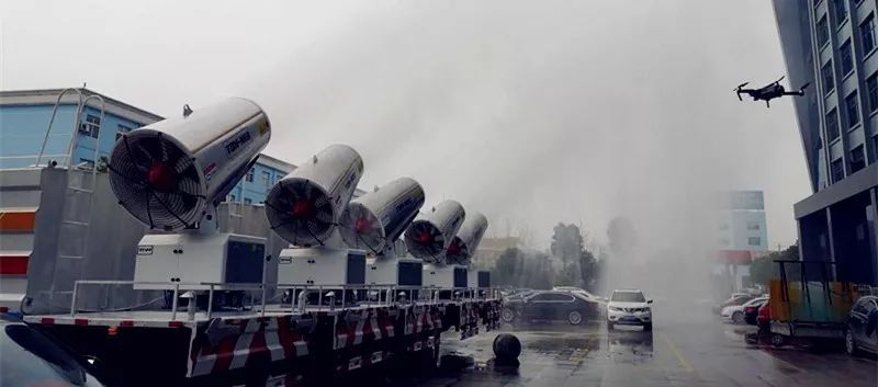 程力一体化液压多用途智能抑尘车受到市场热捧