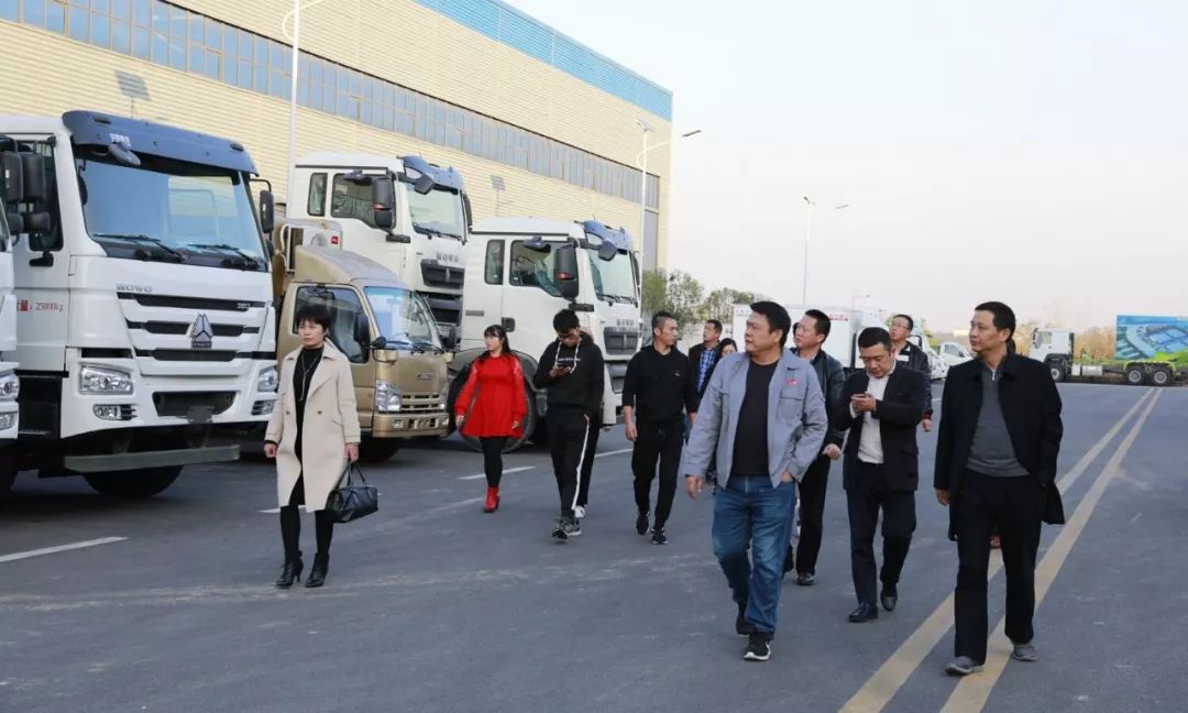 程力汽车集团特约服务站**期培训会暨授牌仪式在随州市隆重举行