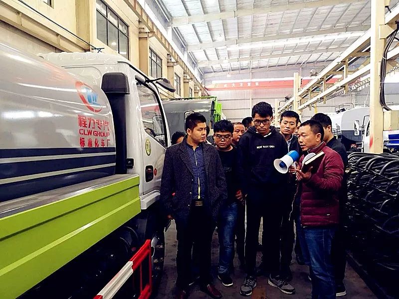 程力汽车集团特约服务站**期培训会暨授牌仪式在随州市隆重举行