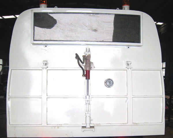 吸尘车怎么操作使用 需要注意什么?