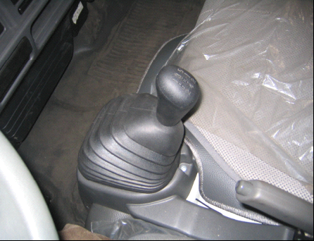 真空吸尘车的各装置基本使用及安全操作规程