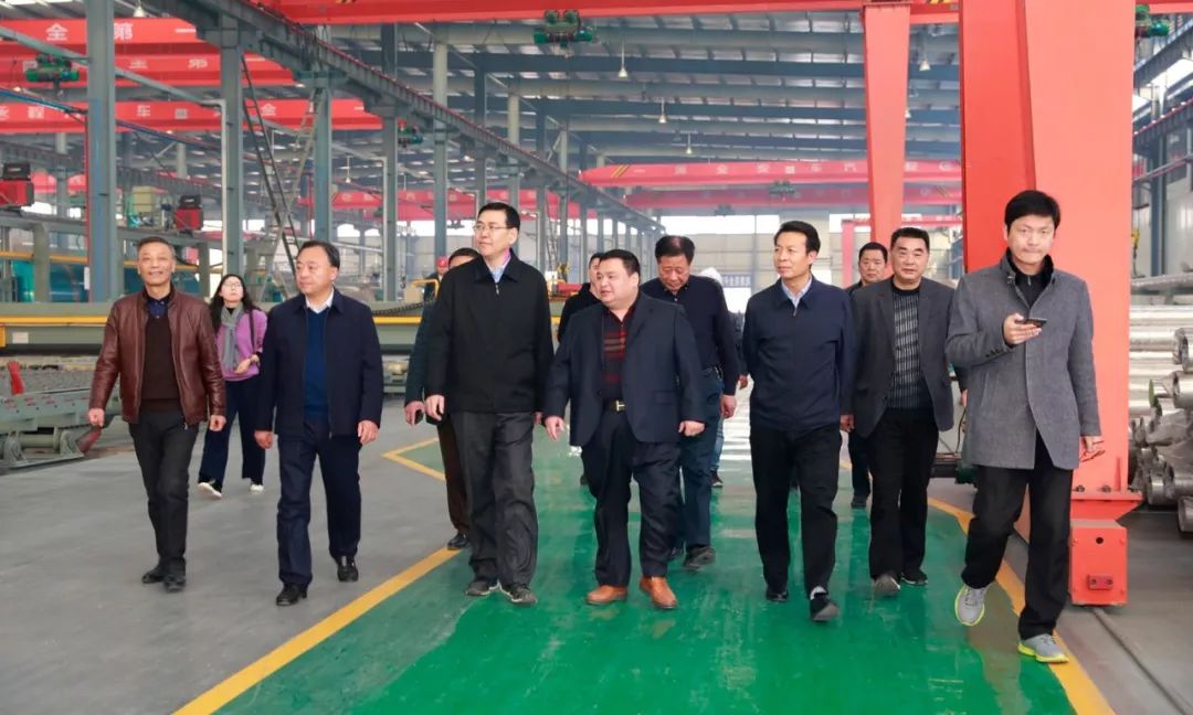 随州新任市****陈瑞峰视察程力集团**提“品质随州”新思路发展模式