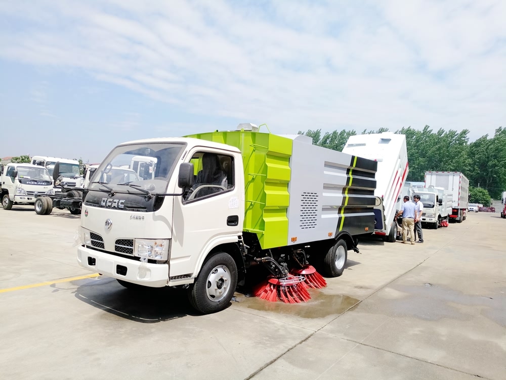 东风福瑞卡道路洗扫车