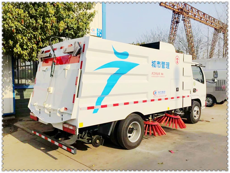 高速公路扫地车