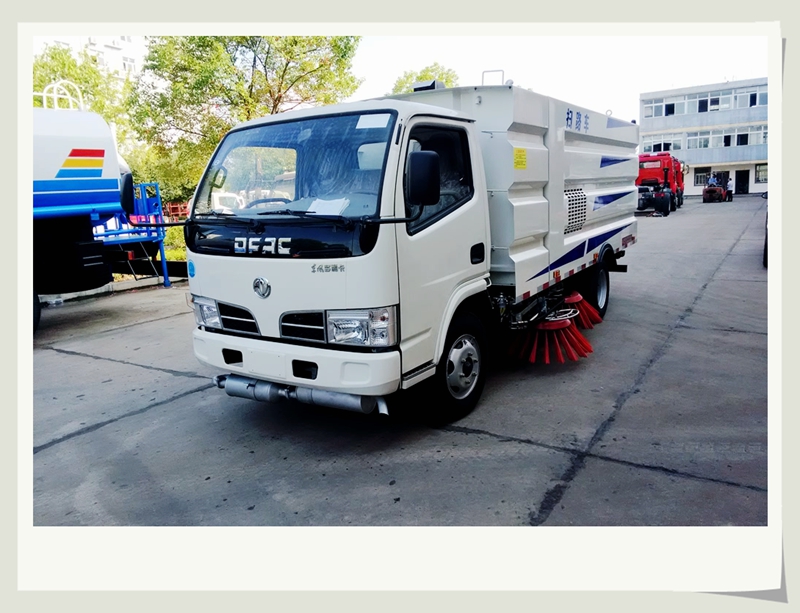 泥浆清洗扫地车