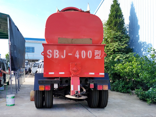 三管齐下 冬季路面除雪就用这款多功能融雪撒布清雪车