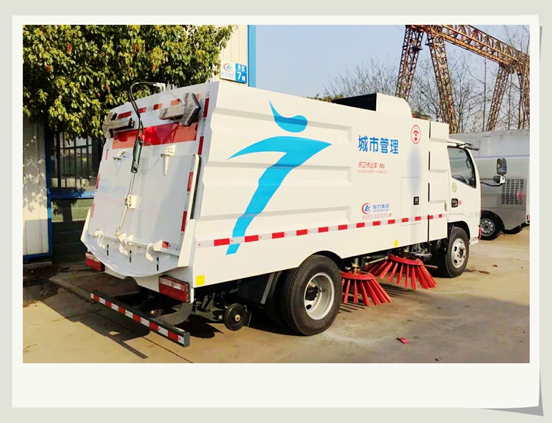 高架桥面洗扫车