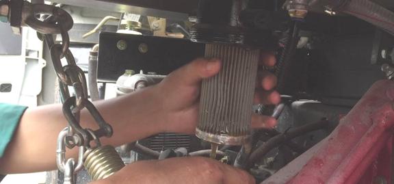 扫路车、吸尘车、洗扫车的水过滤器怎么清洗保养？