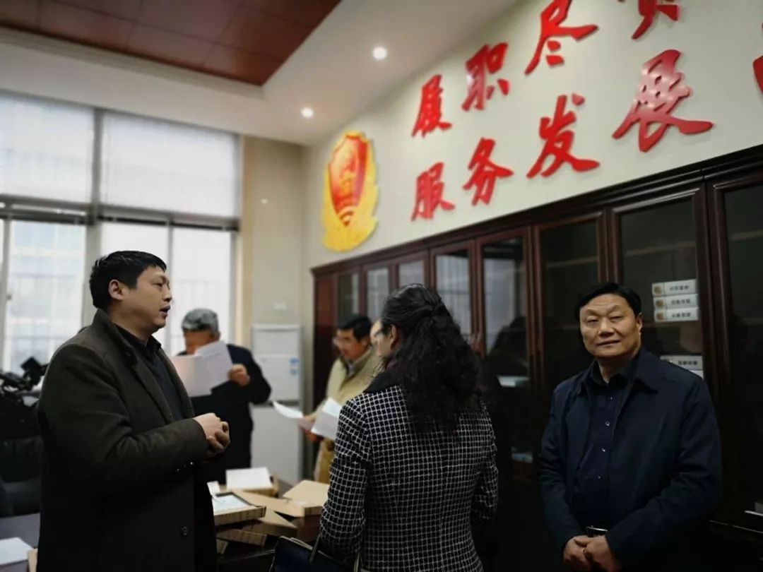 省人大常**会党组副**、副主任王建鸣率领领导班子及省直机关负责人莅临程力集团指导工作