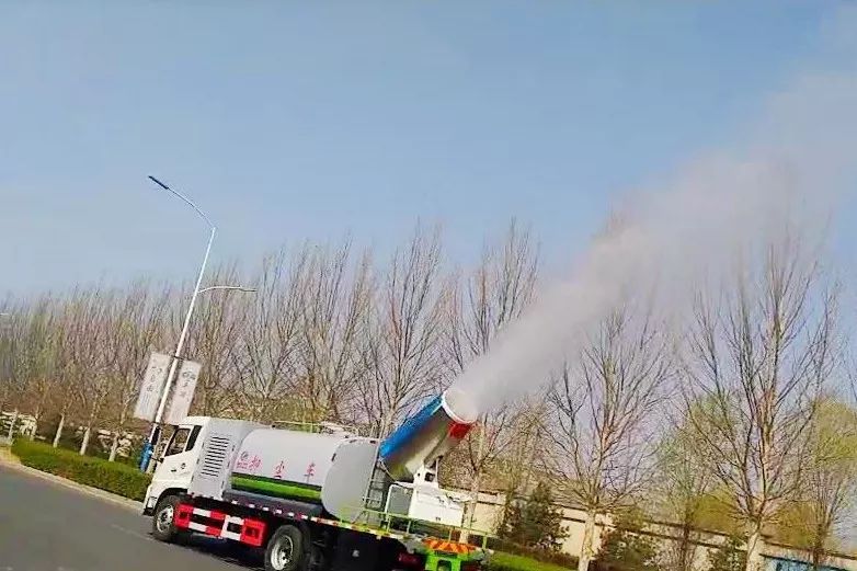 程力多功能抑尘车 专治飞絮絮利器