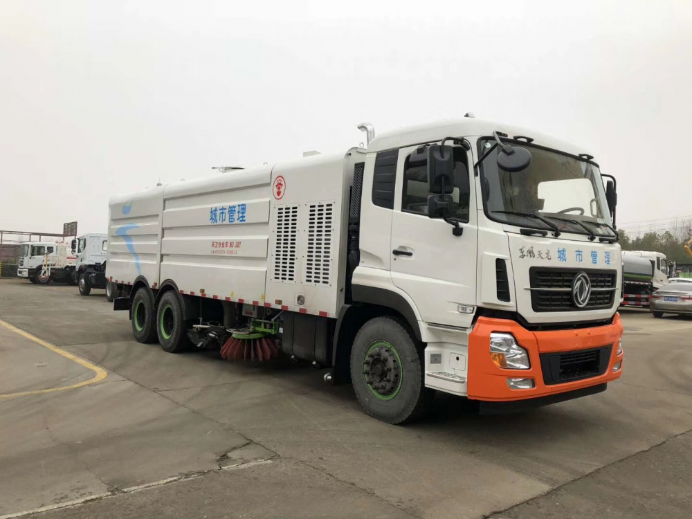 道路洗扫车与扫路车的根本区别 别再傻傻分不清楚了