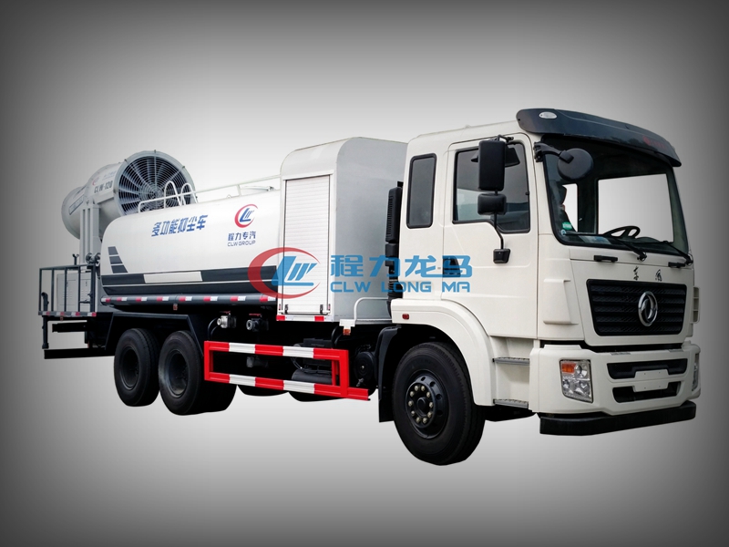 大型后双桥雾炮车