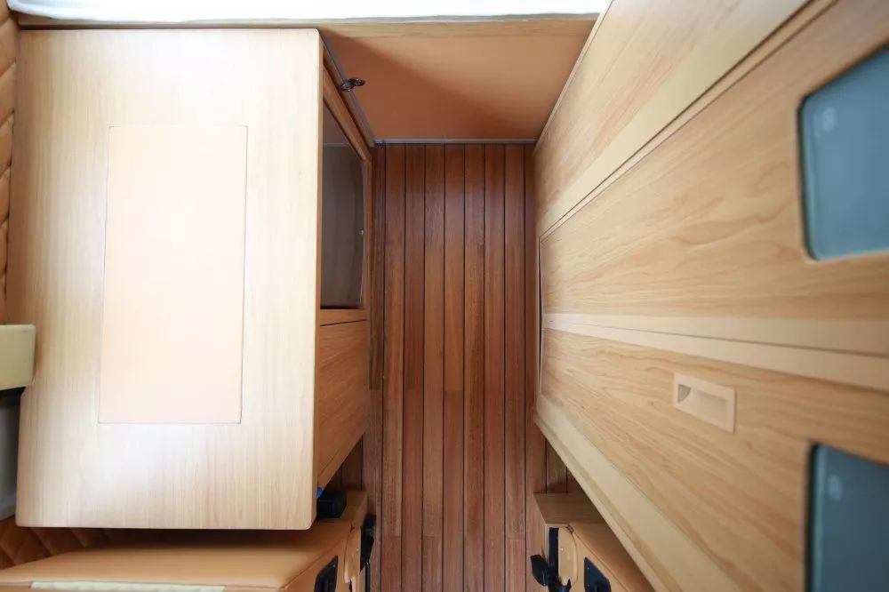 程力房车----大通V80长轴高顶旅居版，精工打造网红爆款商务旅居房车