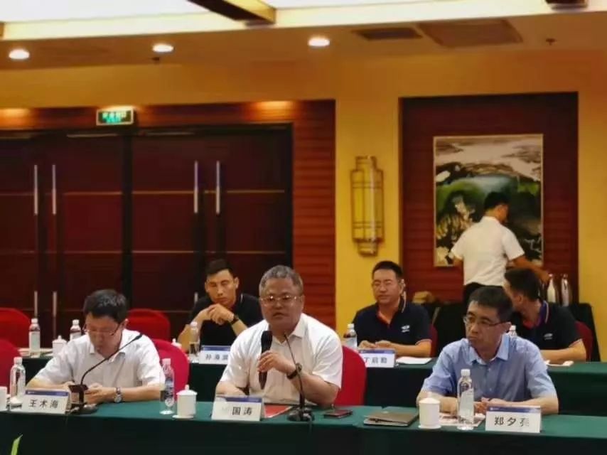 以国六切换为 略抓手，程力继续专用车市场----国内两大商用车主机供应商联袂助推程力汽车可靠国六专汽制造行业