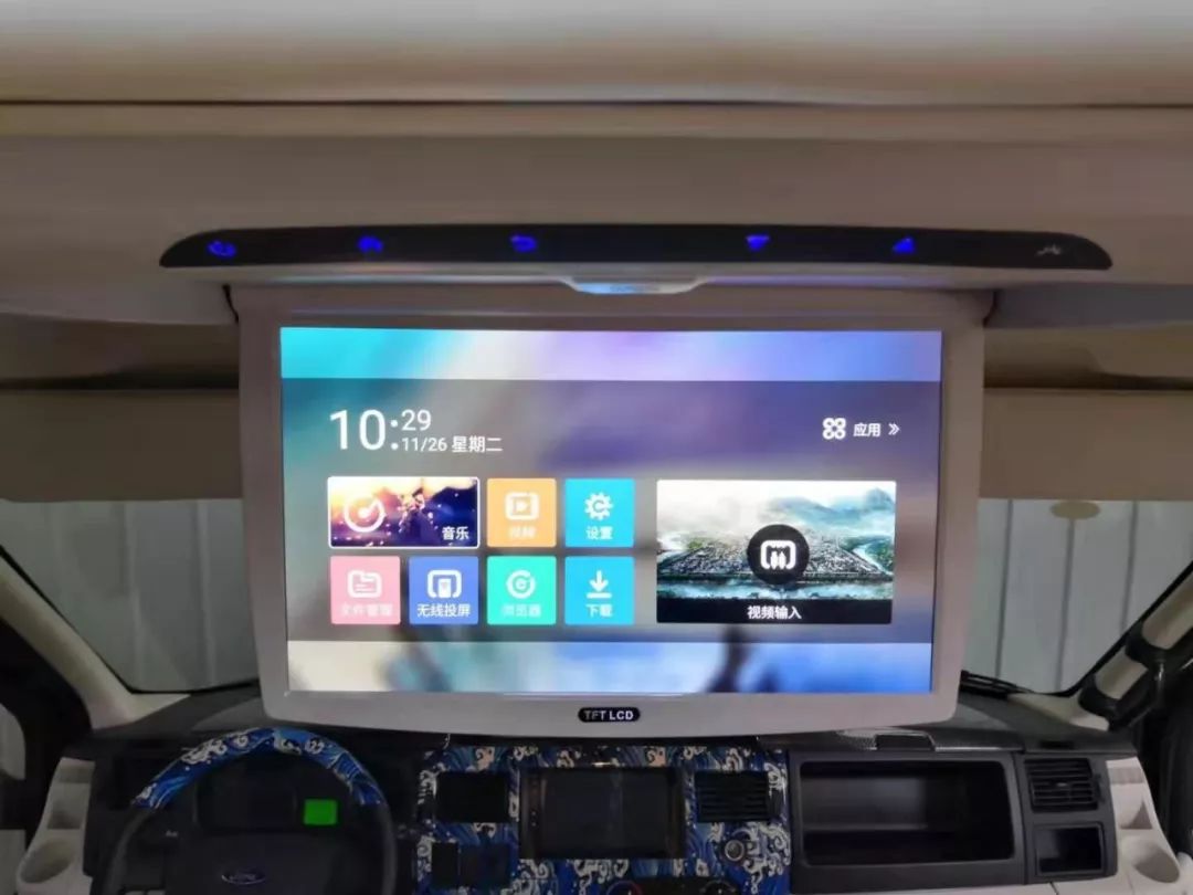 程力国六福特高端商务房车引爆年终抢购热潮！