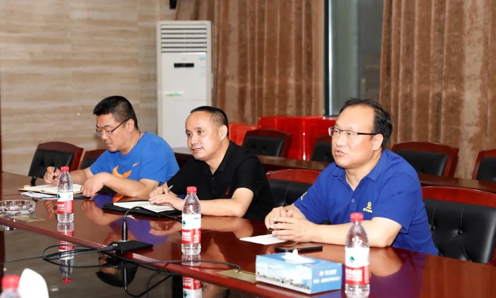 东风汽车股份有限公司工程车事业部熊继海总经理一行莅临程力汽车集团进一步提升 略合作力度