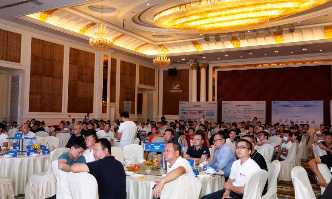 程力汽车集团旗下核心企业程力专汽公司在2020福田全系专用车产品解决方案随州区域推荐会上签下6000辆意向采购订单
