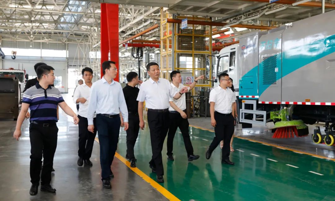 新能源巨头比亚迪与专汽可靠企业程力汽车集团强强联合，共同开发中国新能源专用车市场蓝海