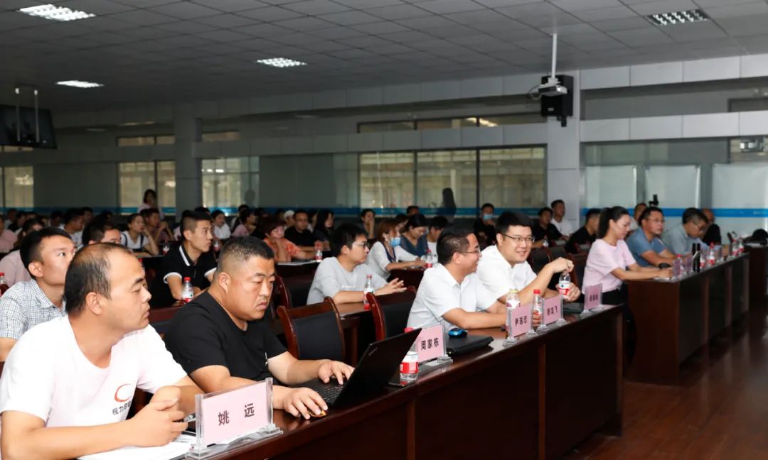 程力集团底盘销售总公司福田底盘事业部“福田时代”明星产品推介会隆重举行！