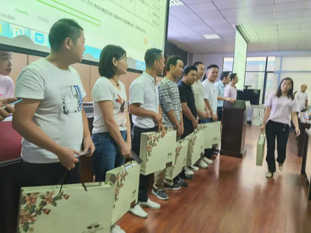 程力集团底盘销售总公司福田底盘事业部“福田时代”明星产品推介会隆重举行！